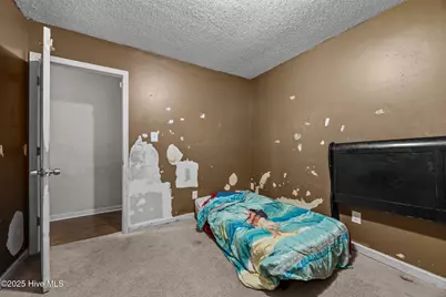 1004 Springdale Drive, Jacksonville, NC 28540 - Photo 25