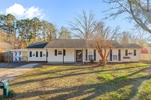 1004 Springdale Dr, Jacksonville, NC 28540 - Photo 3