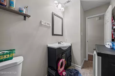 1004 Springdale Drive, Jacksonville, NC 28540 - Photo 23