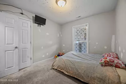 1004 Springdale Drive, Jacksonville, NC 28540 - Photo 21