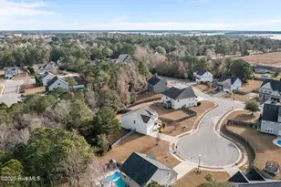 402 Boathouse Ct, Swansboro, NC 28584 - Photo 71