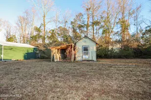 1145 S Parker Rd, Holly Ridge, NC 28445 - Photo 27