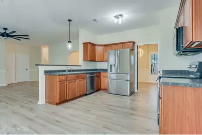 302 Esquire Drive, Richlands, NC 28574 - Photo 21