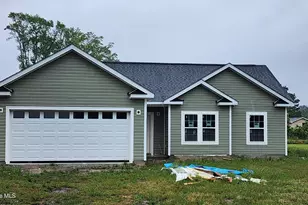 304 Miller St, Chadbourn, NC 28431 - Photo 1