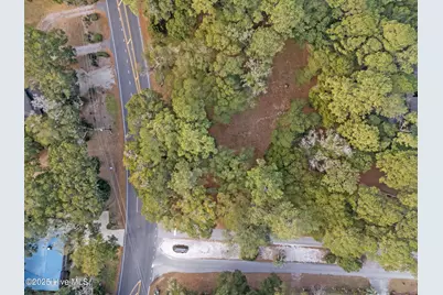 8 Shoreline Drive W, Sunset Beach, NC 28468 - Photo 13