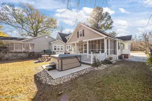2517 Waccamaw Shores Rd, Lake Waccamaw, NC 28450 - Photo 31