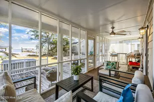 2517 Waccamaw Shores Rd, Lake Waccamaw, NC 28450 - Photo 5