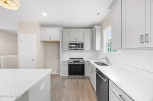 1516 Pinfish Ln, Carolina Beach, NC 28428 - Photo 29