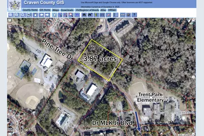 1100 Pinetree Drive, New Bern, NC 28562 - Photo 1