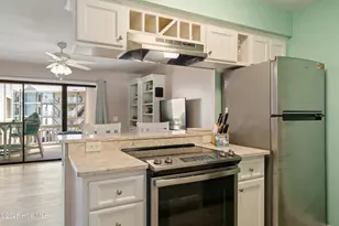 1801 Canal Dr, Carolina Beach, NC 28428 - Photo 9