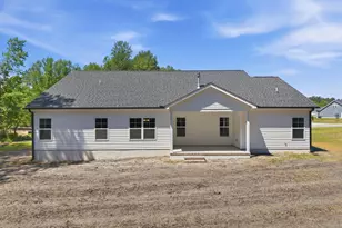 2939 Tucker Hl Dr, Grimesland, NC 27837 - Photo 35