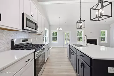 2980 Tucker Hill Drive, Grimesland, NC 27837 - Photo 7