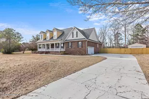 237 Country Squire Ln, Jacksonville, NC 28540 - Photo 3
