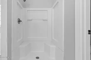 237 Country Squire Ln, Jacksonville, NC 28540 - Photo 25
