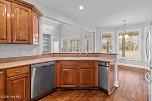 237 Country Squire Ln, Jacksonville, NC 28540 - Photo 17