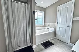 820 Tuscarora Trl, Jacksonville, NC 28546 - Photo 35