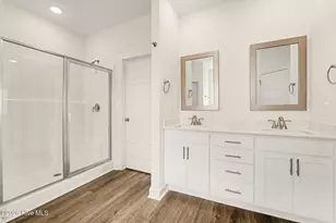 105 Hudson Vlg Dr, La Grange, NC 28551 - Photo 21