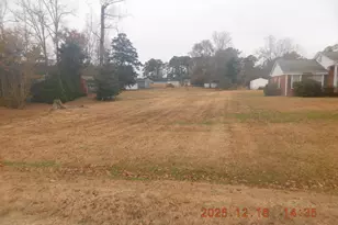 103 Club Ln, Jacksonville, NC 28546 - Photo 1