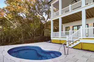 3804 Emerald Dr, Emerald Isle, NC 28594 - Photo 37