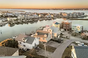 223 Moonlight Dr, Atlantic Beach, NC 28512 - Photo 25