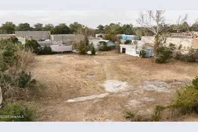 1403 S 5th Avenue, Wilmington, NC 28401 - Photo 5