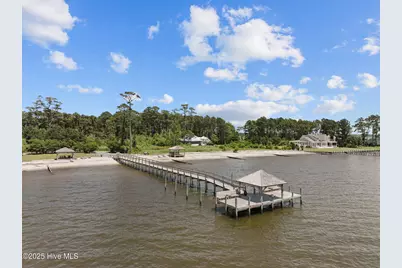 101 Captains Way, Powells Point, NC 27966 - Photo 11