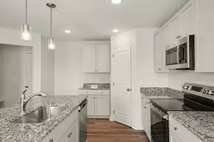 112 Littlefield Ln, La Grange, NC 28551 - Photo 13