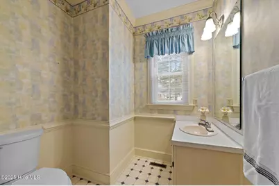 1404 Canterbury Road, Tarboro, NC 27886 - Photo 17