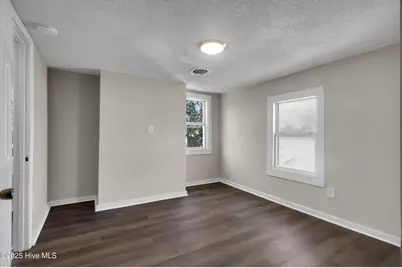 605 1st Avenue, New Bern, NC 28560 - Photo 15