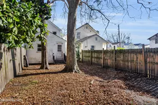 605 1st Ave, New Bern, NC 28560 - Photo 25