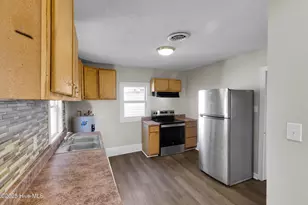 605 1st Ave, New Bern, NC 28560 - Photo 9