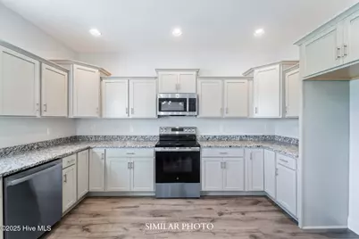 728 Regiment Road, Jacksonville, NC 28546 - Photo 11