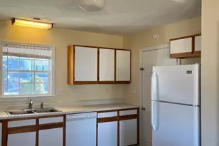 1646 New Bern St, Newport, NC 28570 - Photo 7
