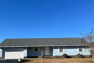 1646 New Bern St, Newport, NC 28570 - Photo 1