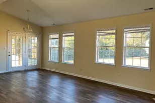 1646 New Bern St, Newport, NC 28570 - Photo 3
