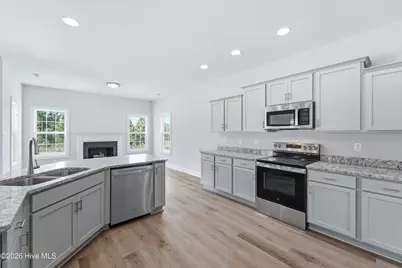 106 Sanctuary Street, Jacksonville, NC 28546 - Photo 17
