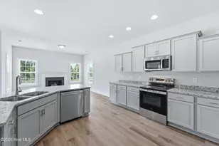 106 Sanctuary St, Jacksonville, NC 28546 - Photo 17