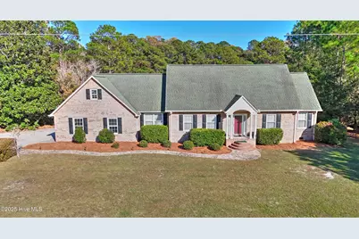 10 Queens Grant Circle SW, Shallotte, NC 28470 - Photo 1