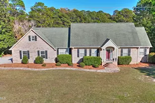 10 Queens Grant Cir SW, Shallotte, NC 28470 - Photo 1