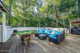 7 Red Bay Ct, Bald Head Island, NC 28461 - Photo 5