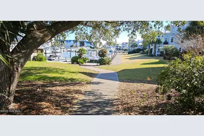 2571 Saint James Drive SE #C 27, Southport, NC 28461 - Photo 5