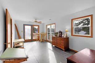 335 Country Club Ln, Newport, NC 28570 - Photo 21