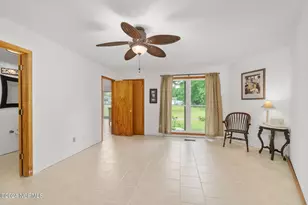 335 Country Club Ln, Newport, NC 28570 - Photo 15