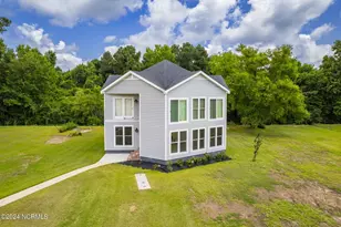 335 Country Club Ln, Newport, NC 28570 - Photo 35