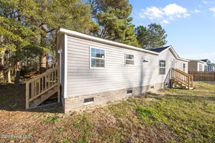 66 Willow Creek Ln, Whiteville, NC 28472 - Photo 5