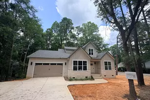 399 Spring Lake Dr, Pinehurst, NC 28374 - Photo 1