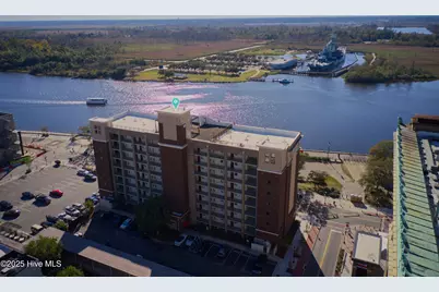 106 N Water Street, Wilmington, NC 28401 - Photo 1