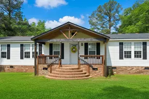 688 Georgia Pacific Rd, Whiteville, NC 28472 - Photo 1