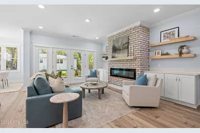 114 NE 31st Street, Oak Island, NC 28465 - Photo 15