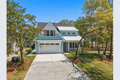 114 NE 31st Street, Oak Island, NC 28465 - Photo 5